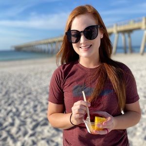 Meet your Posher, Brooke